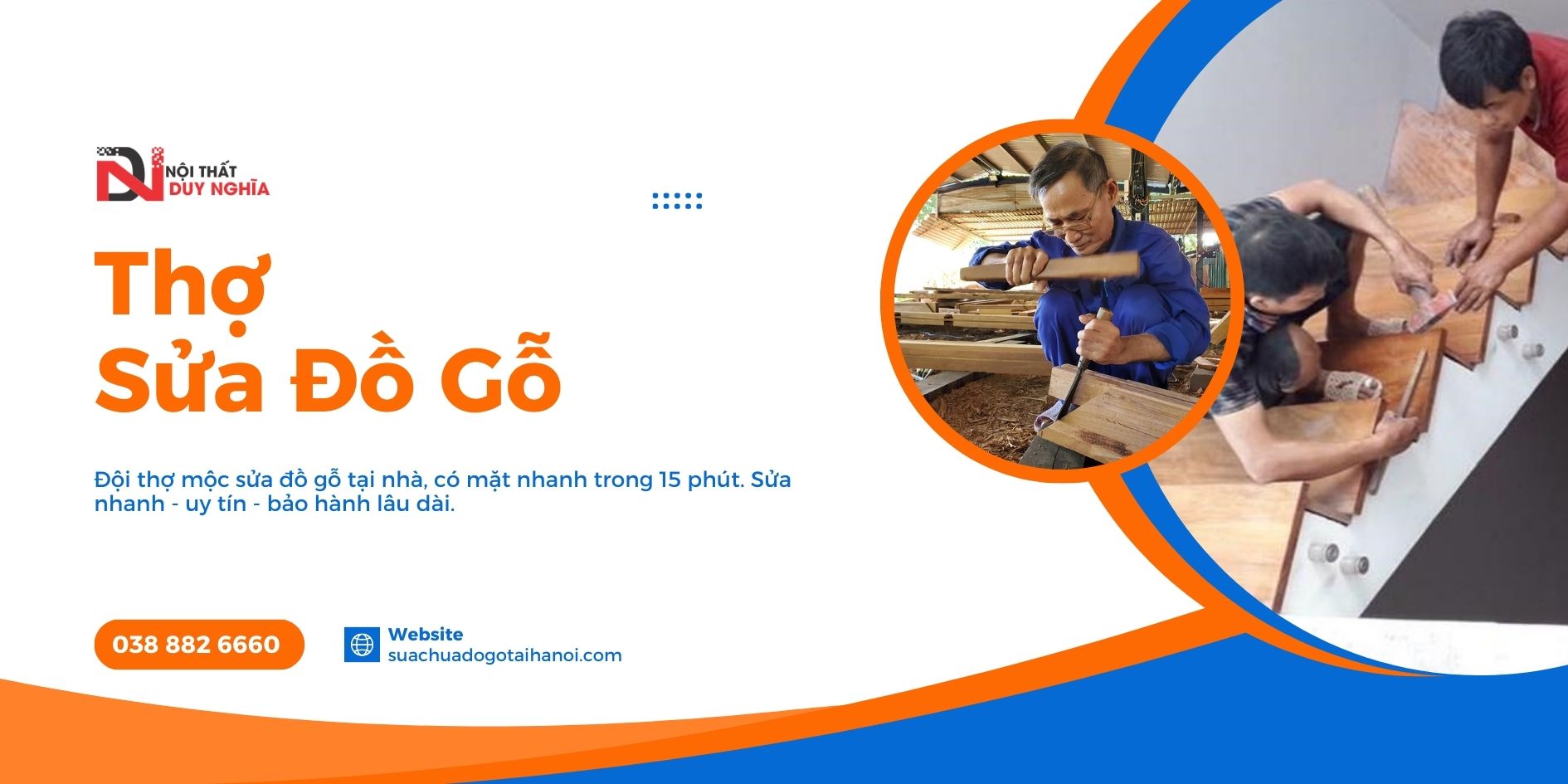 Thợ mộc Duy Nghĩa đang sửa chữa thay thế sàn gỗ bị phồng rộp và gia cố cầu thang tại Hà Nội